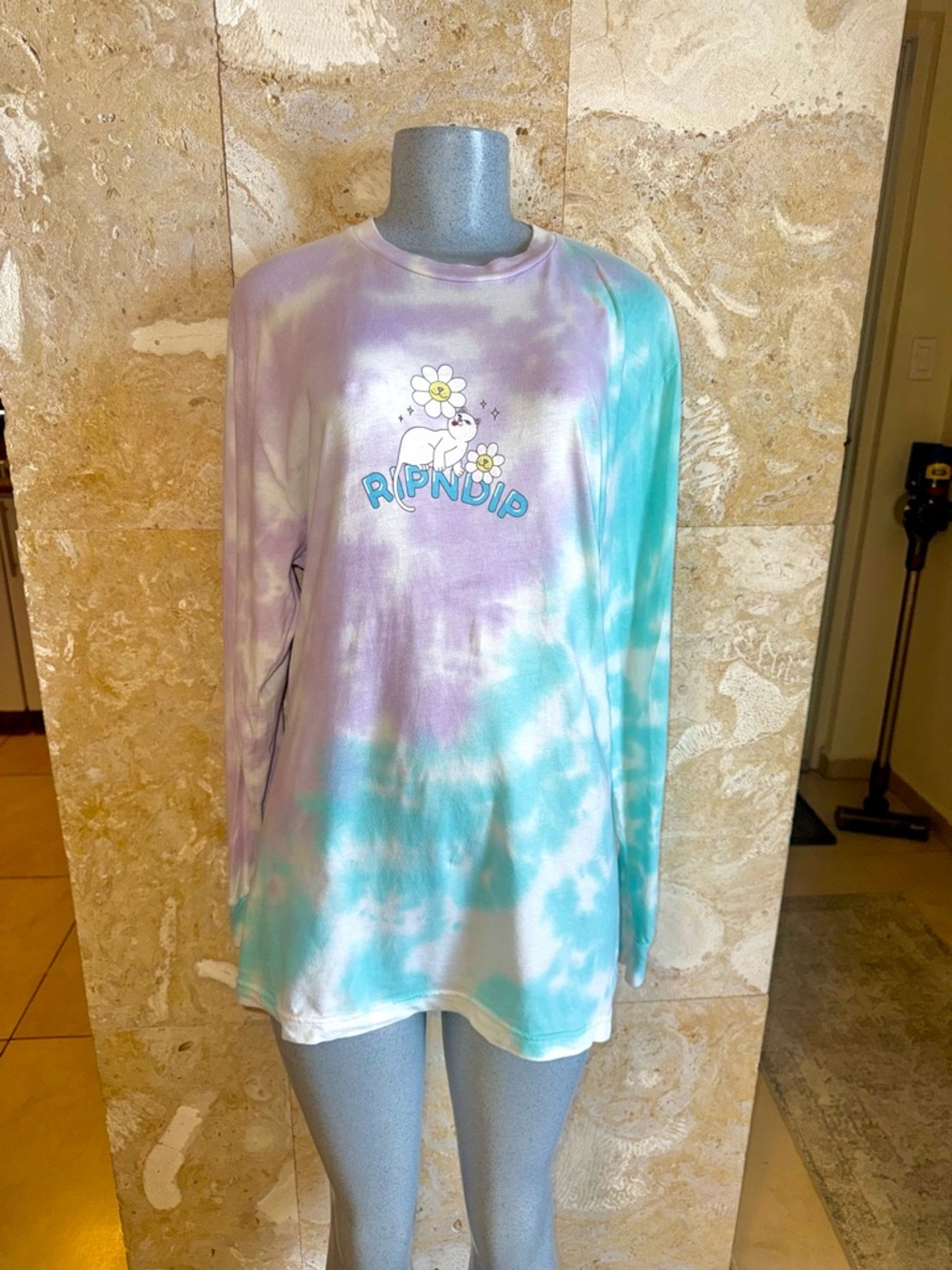 Ripndip Pastel Tie-Dye Long Sleeve Tee in Lavender & Aqua Men / Teens